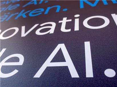 Symbol für Künstliche Intelligenz (AI) als zentrale Herausforderung für offene und freie Gesellschaften in der digitalen Zukunft