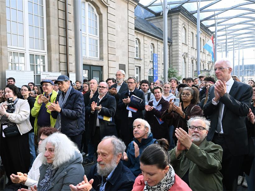 Anwesend waren u.a. Nachkommen von Shoah-Überlebenden in zweiter und dritter Generation
