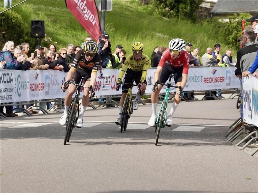 Königsetappe: Zwei Luxemburger auf dem Podium, Van Kerckhove siegt Arno Wallenborn und Mats Wenzel sprinten um den zweiten Platz