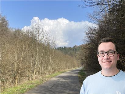 Aufquellende Wolken am Montagmittag über Luxemburg kündigen den Wetterwechsel an