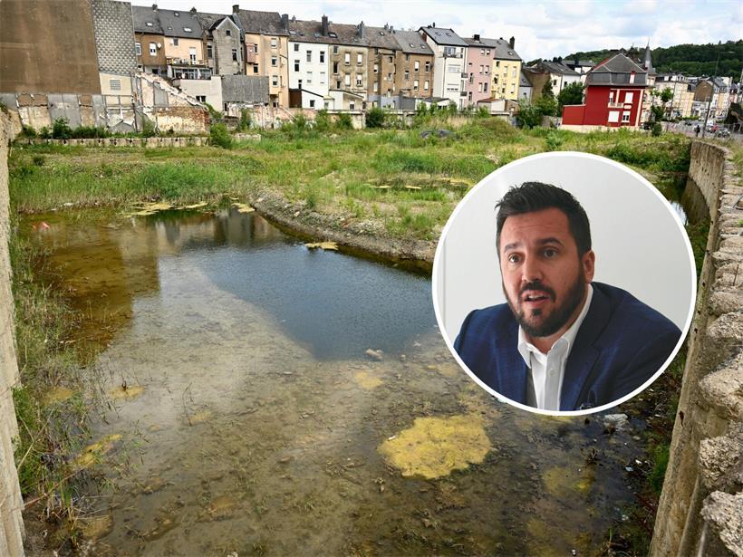 Quakendes Loch symbolisiert gescheitertes Immobilienportal-Startup, leeres Projekt ohne Fortschritt oder Angebote