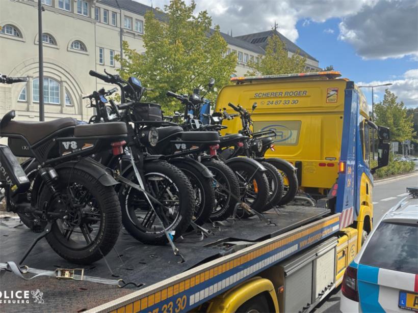 Polizei: 38 Verstöße bei landesweiten Kontrollen von E‑Scootern und „Fatbikes“ 