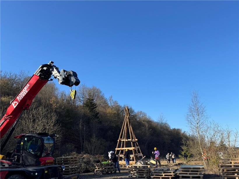 2. Auflage des Burgbrennens im Ellergronn 