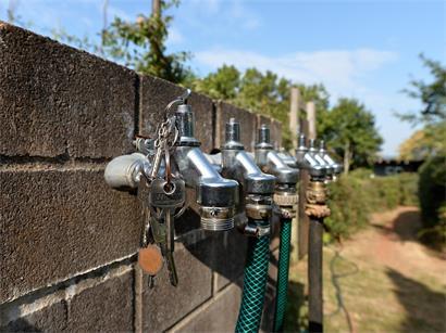 Orange Phase beim Trinkwasser aufgehoben – Wachsamkeitsstufe bleibt bestehen