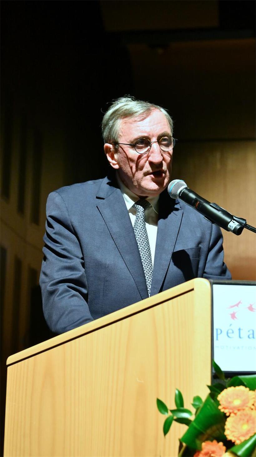 Bürgermeister Jean-Marie Halsdorf thematisierte auch die hohen Kosten. 