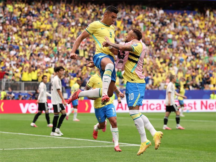 Samba-Party in Texas: Brasilien ringt Japan nieder Casemiro erzielte den Ausgleichstreffer