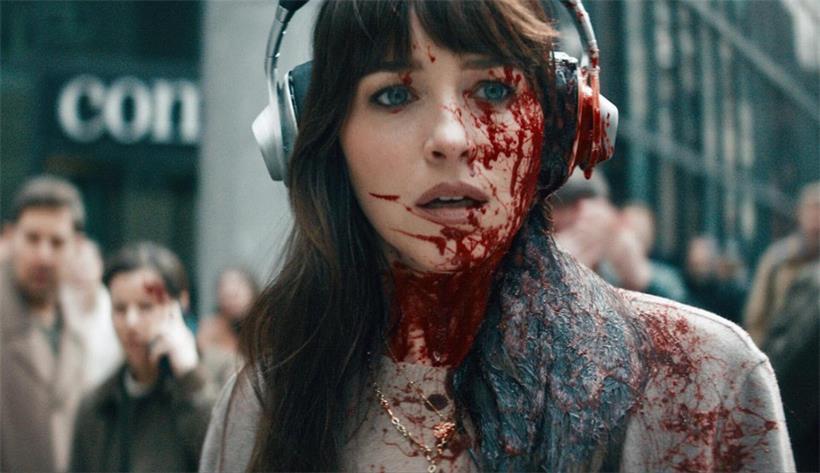 Dakota Johnson im Film „Verity“