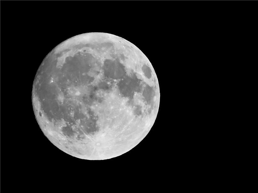 Artemis-Mondmission mit Luxemburgs Beteiligung zur Erforschung und Errichtung eines dauerhaften Mondcamps