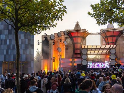 Das Festival für elektronische Musik fand im September 2024 bei einem Hotel auf dem Kirchberg statt