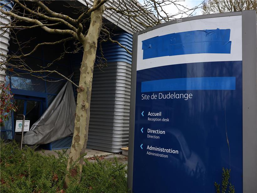 Ehemaliges Liberty-Steel-Werk in Wolser, Industriezone, Umbau zum modernen Handwerkerhof im Gewerbegebiet