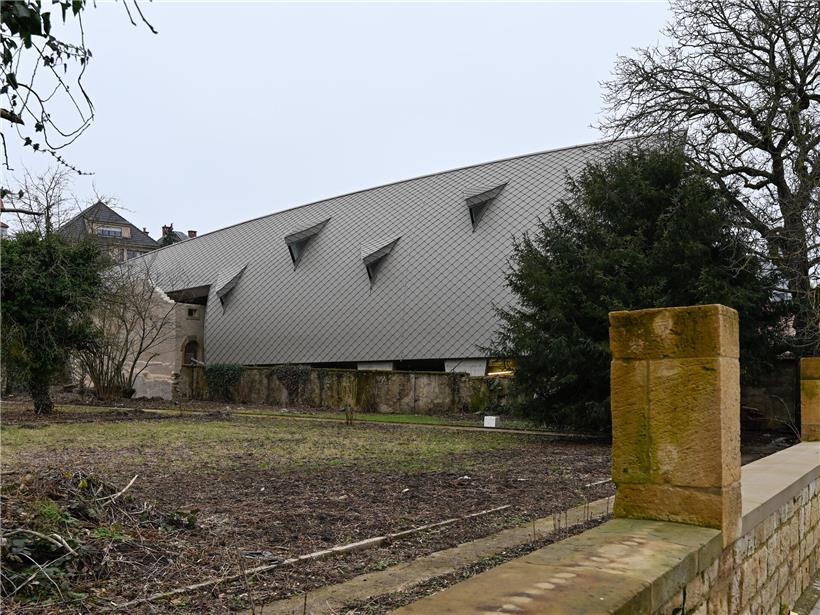 Modernes Bürogebäude von Büro Valentini HVP in Remerschen, inspiriert vom Biodiversum an den Baggerweihern
