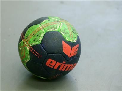 Protest des HBD nach Niederlage gegen Esch am 27. September beim Handballspiel