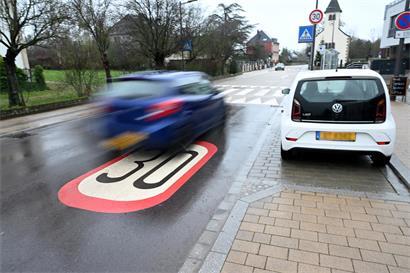 Der Luxemburger Pkw-Bestand wächst langsamer als in der Vergangenheit – jeder Prozentpunkt Marktanteil muss einem Konkurrenten abgenommen werden