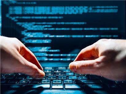 Verdächtiger wird am 29. Januar erfolgreich an Luxemburg ausgeliefert, Polizei und Gerichtsbeteiligte vor Ort