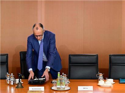 Friedrich Merz, deutscher Kanzler, spricht über geplante Reformen vor den Landtagswahlen im Herbst in Deutschland