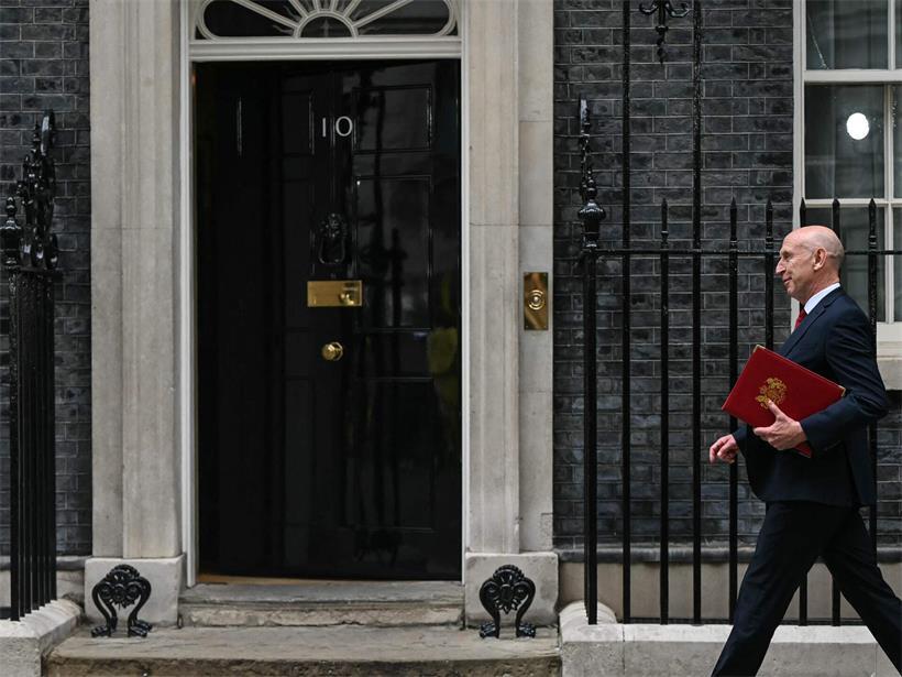 Der neue Schatzkanzler John Healey kann jetzt jene zusätzlichen Milliarden Pfund im britischen Haushalt ausfindig machen, die er vor seinem Rücktritt als Verteidigungsminister im Juni so sehr für die Armee eingefordert hatte