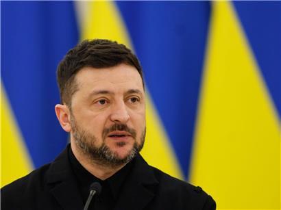 Ukrainischer Präsident Wolodymyr Selenskyj spricht auf einer Pressekonferenz über aktuelle politische Themen