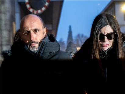 Jacques und Jessica Moretti, Bar Le Constellation Besitzer, bei Anhörung Staatsanwaltschaft Kanton Wallis Sion am 9. Januar 2026