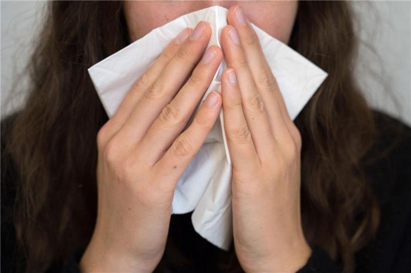 Rückläufige COVID-19-Infektionszahlen in Luxemburg, vierter Rückgang in Folge, aktuelle Pandemie-Statistik