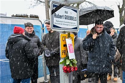LSAP-Sektion Dreilännereck bei Gedenkzeremonie für Robert Goebbels am Samstag