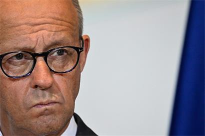 Die Personalrochade des deutschen Bundeskanzlers Friedrich Merz innerhalb der Regierung verlief eher suboptimal