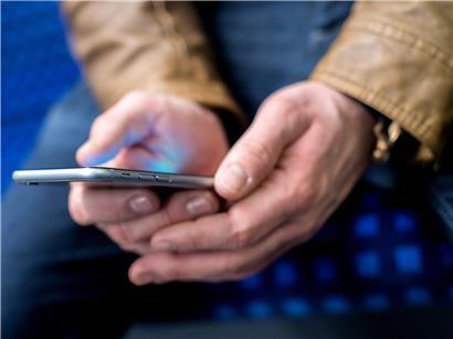 Polizei warnt vor Betrugsanrufen über Messenger, falsche Polizei gibt sich am Telefon aus