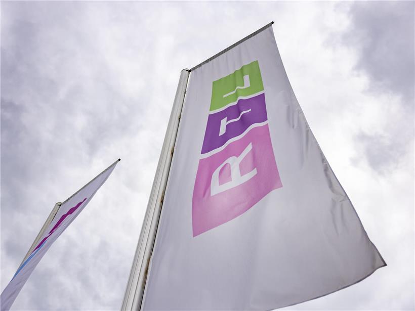 RTL Group Beteiligungen an 52 TV-Sendern, 6 Streaming-Diensten und 40 Radiosendern in der Medienbranche