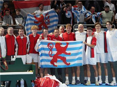 Tennis-Nationalmannschaft jubelt nach Klassenerhalt in Weltgruppe I Teamfeier und Erfolg im Tennis-Wettbewerb
