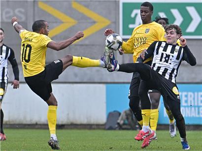 Intensive Handball-Duelle zwischen Jeunesse und Bissen vor begeisterten Zuschauern im spannenden Spiel