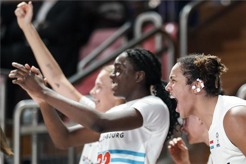 Dionne Madjo und Isi Etute präsentieren beeindruckende Performance im ersten November-Zeitfenster