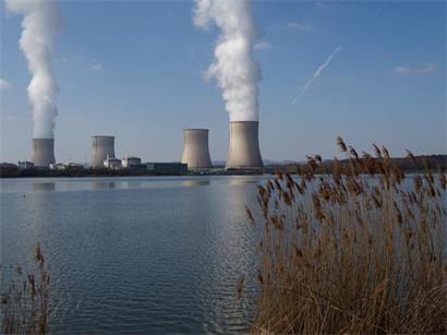 Industrielle Einleitung von Natrium, Chloriden und Nitraten durch EDF in die Mosel bei Cattenom