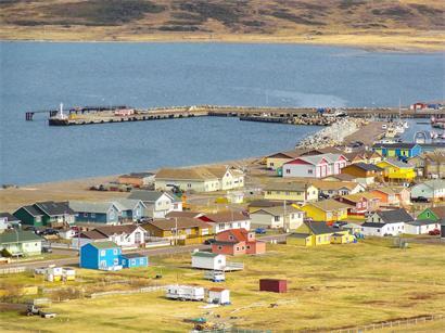Ein Blick auf den Hafen von Miquelon