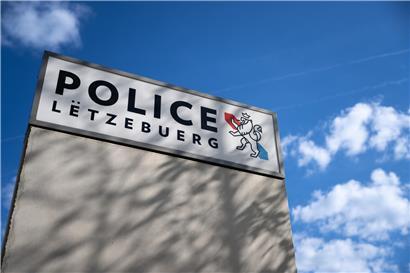 Fußgänger auf Zebrastreifen in Differdingen von Auto angefahren, Unfallstelle mit Kreuzung und Verkehrssicherheit