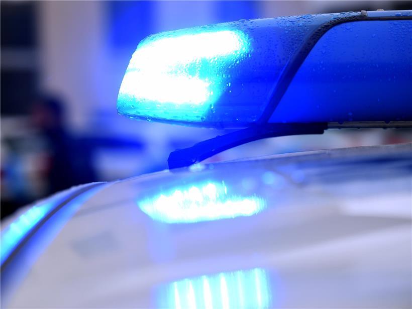 Schwer verletzter Radfahrer bei Unfall in Zolver auf Landstraße