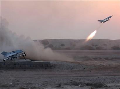 Start von Raketen- und Drohneneinheiten der Islamischen Revolutionsgarden bei militärischer Übung im Persischen Golf