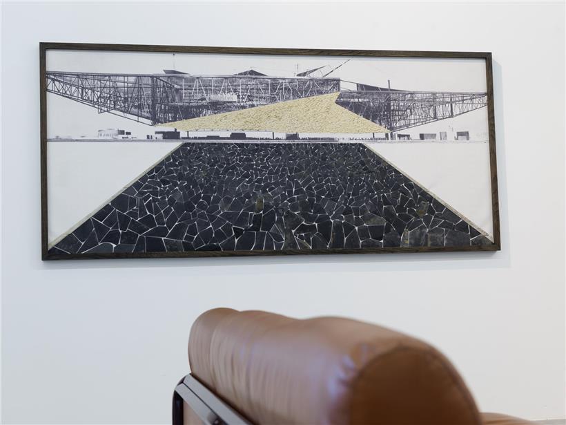 Einblick in moderne Kunst-Ausstellung in der Galerie Ceysson & Bénétière mit zeitgenössischen Gemälden und Skulpturen