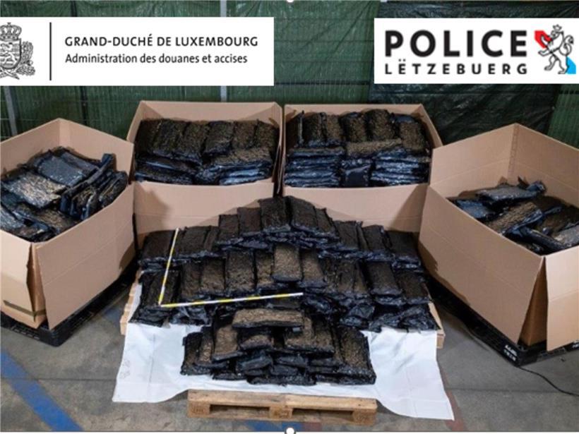 Cannabis sichergestellt am Flughafen Findel – Einflugschneise mit beschlagnahmten 600 Kilogramm Drogen