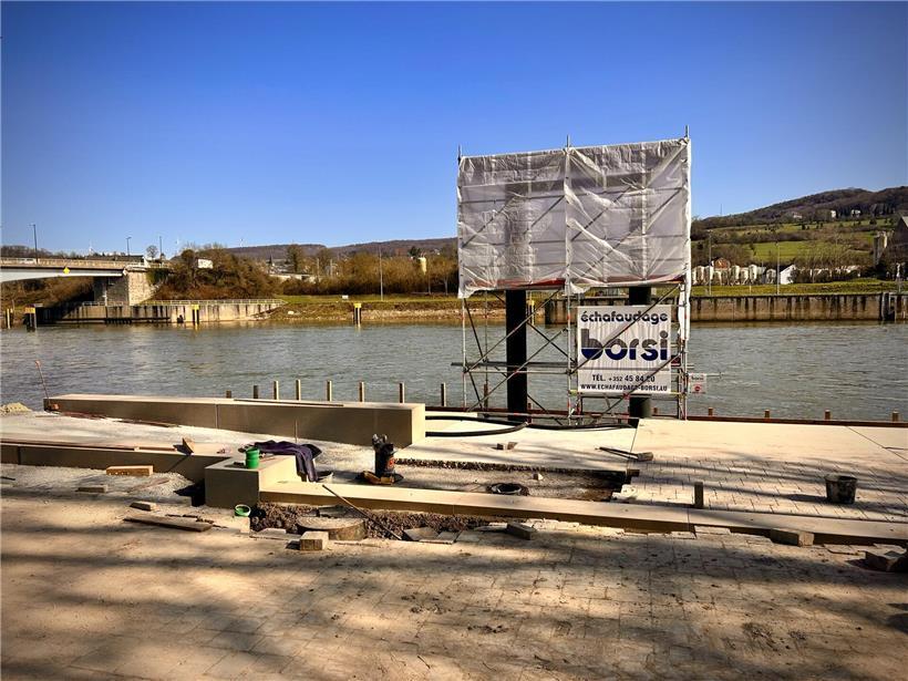 Neuer Ponton in Schengen mit einjähriger Verspätung, Fertigstellung Ende April, Einweihung am 14. Juni zum 41. Jahrestag