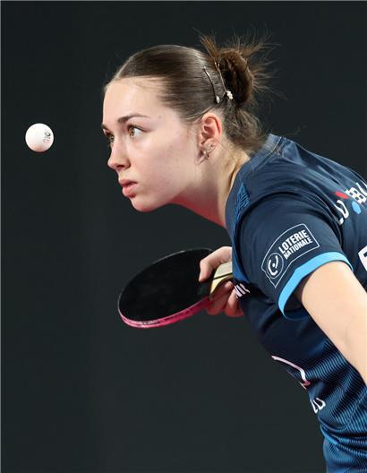 Enisa Sadikovic jubelt nach überraschendem Sieg und bringt Luxemburg in Führung beim Tennismatch