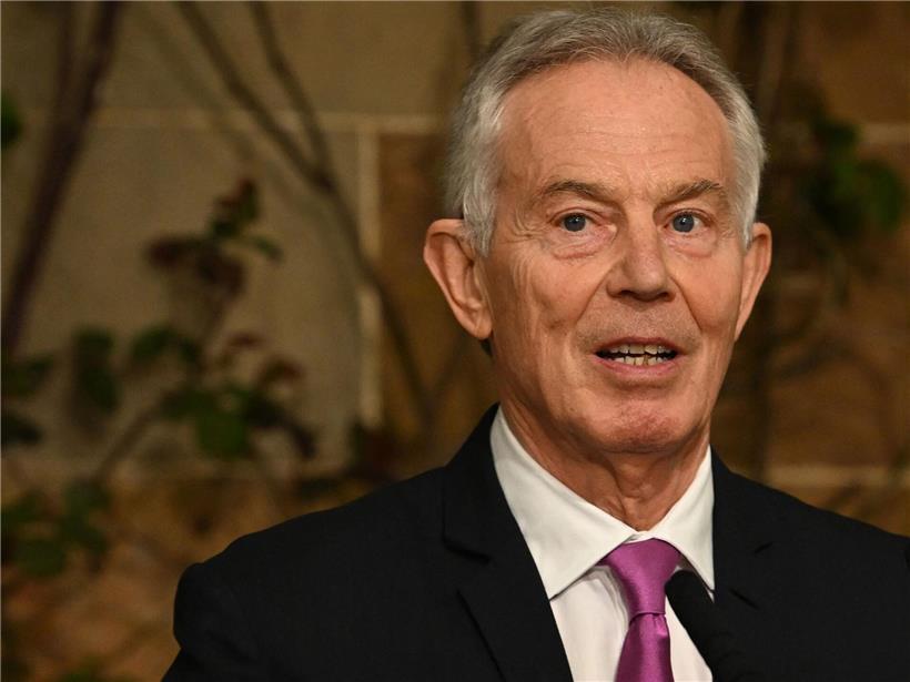 Ex-Premier Tony Blair übt scharfe Kritik an Labour-Partei während politischer Rede
