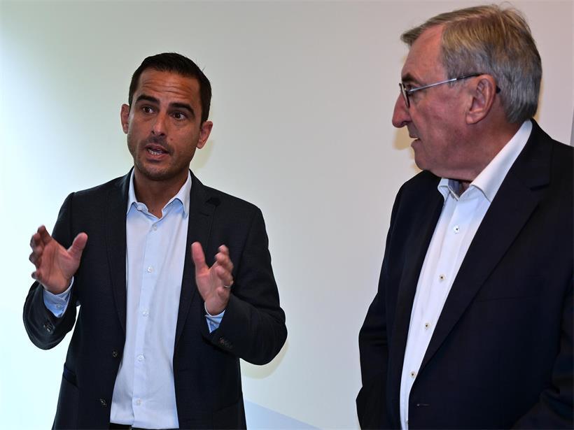 Familienminister Max Hahn (DP) besucht ONA-Notstruktur in Rodingen, engagiert für soziale Unterstützung und Familienhilfe