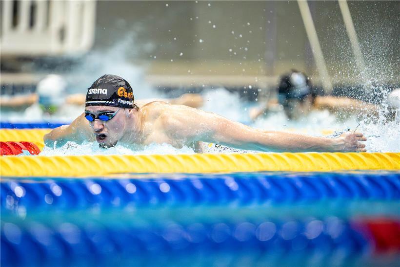 Florian Frippiat beim Durchbrechen eines Landesrekords und Erreichen der EM-Norm im Sportwettkampf