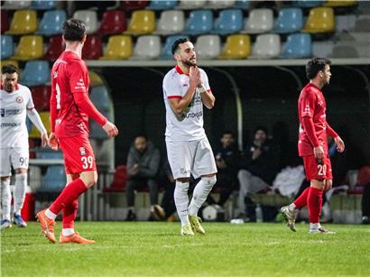 Zwei Stunden intensive Fahrt mit Auf- und Abs auf der D03 und Straßen, dynamisches Fahrerlebnis unterwegs