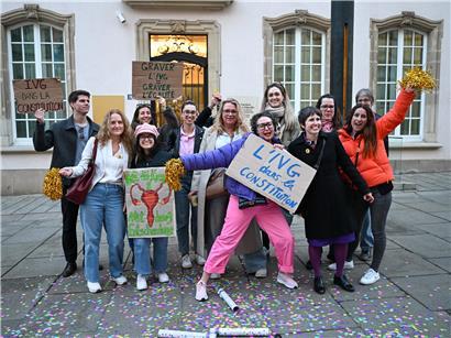 Marc Baum, Linken-Abgeordneter, spricht als Initiator der Verfassungsänderung bei parlamentarischer Sitzung