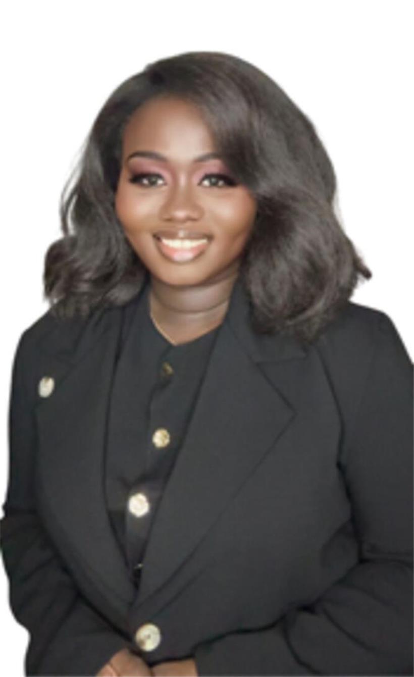 Astou Ndiaye, Gründerin von Hale-X, präsentiert innovative Lösungen im Bereich nachhaltiger Technologie.