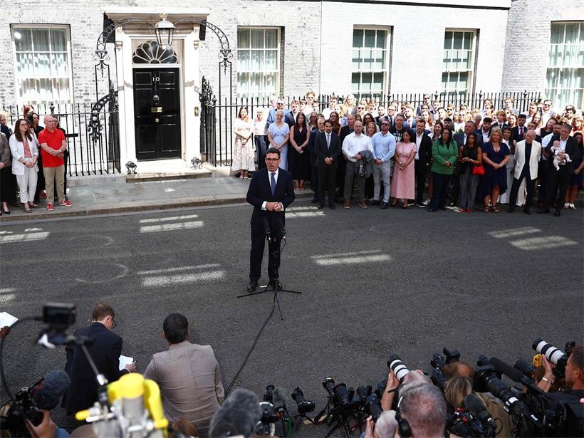 Hohe Erwartungen begleiten den früheren Bürgermeister von Manchester, Andy Burnham, in die Downing Street