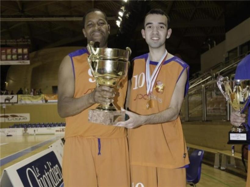 Humberto Silva mit Pedro Nunes feiert Doppel-Sieg der Arantia im Coupe FLBB, Aufschwung des Vereins live erlebt