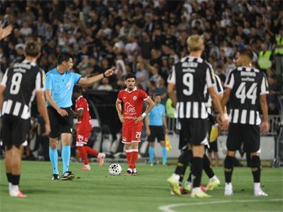 Im Hexenkessel von Belgrad verloren Valentin Steinmetz (im Foto) und UNA Strassen 0:4