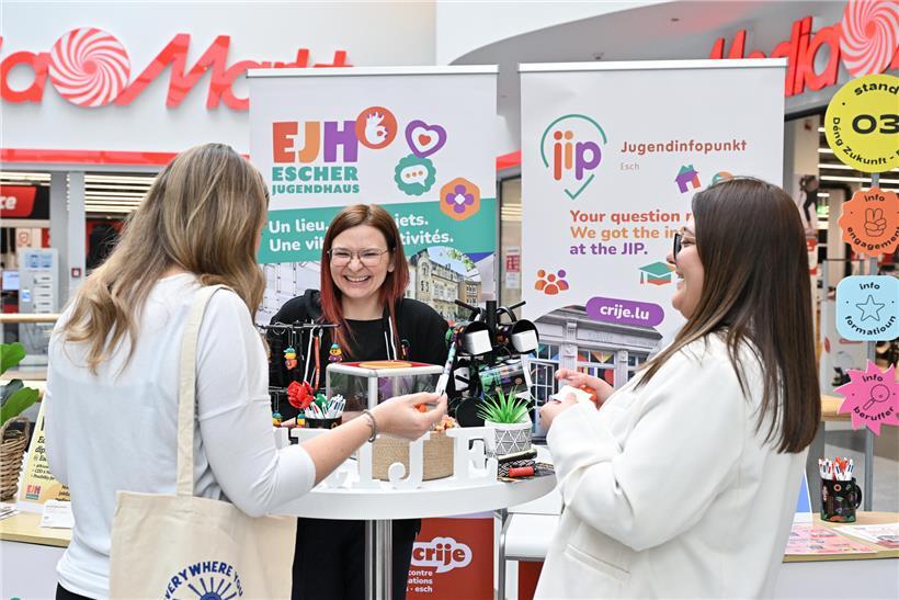 Einladendes Escher Jugendhaus mit Informationsangebot und Treffpunkt für Jugendliche in Esch-sur-Alzette