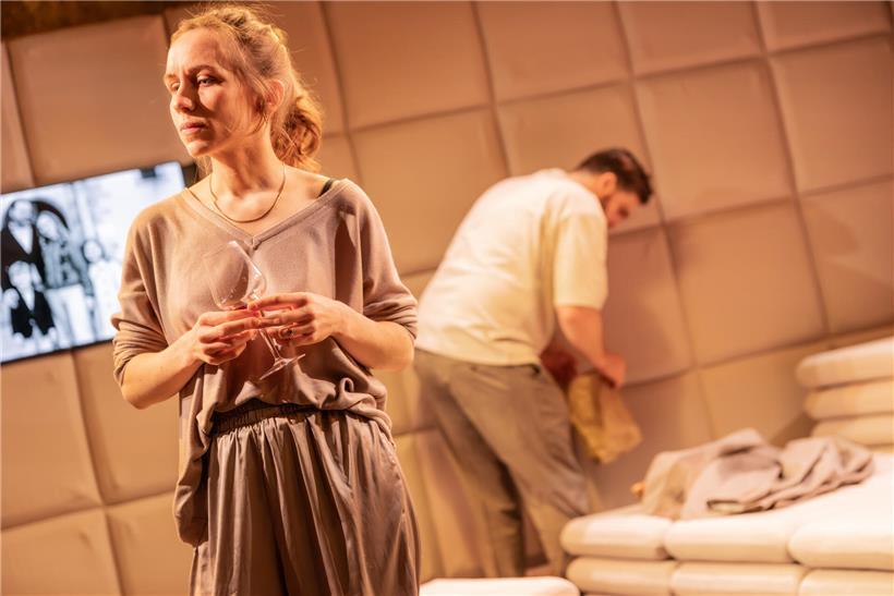 Joue Sibylle dans la pièce Ex : la comédienne luxembourgeoise Eugénie Anselin